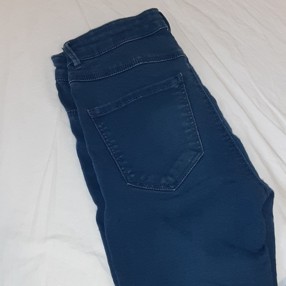 Zara Skinny Jeans - Picture 6 of 6
